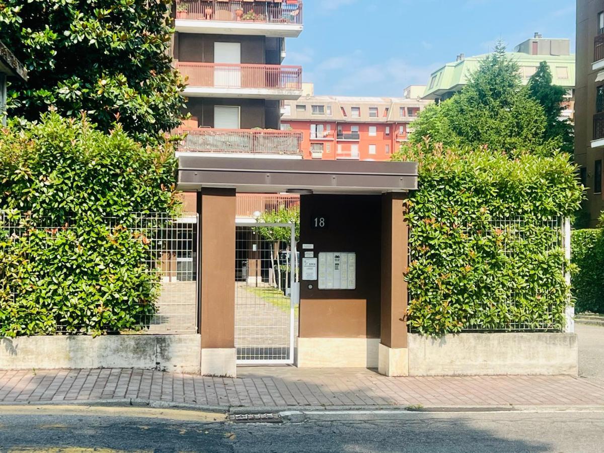 Assago Amazing Flat Apartamento Exterior foto